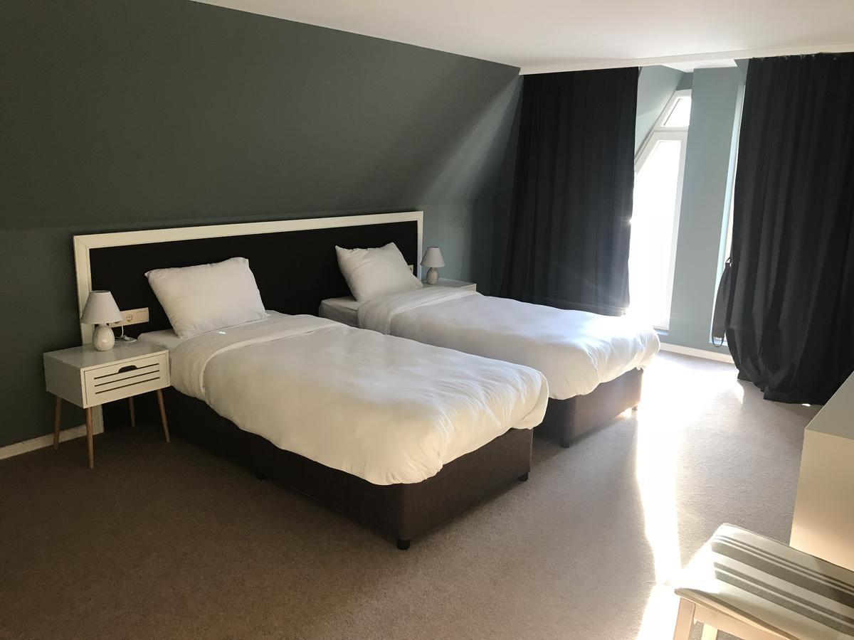Family Hotel Garden Kŭrdzhali 外观 照片
